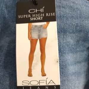 SOFIA Shorts